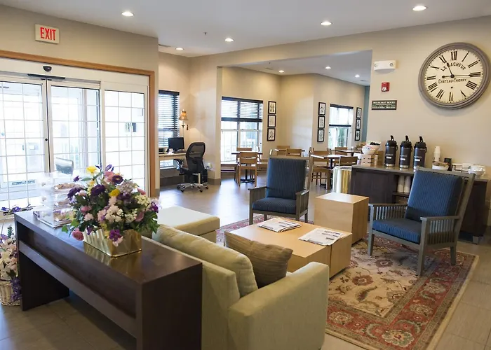 Country & By Radisson, Effingham, Il Effingham
