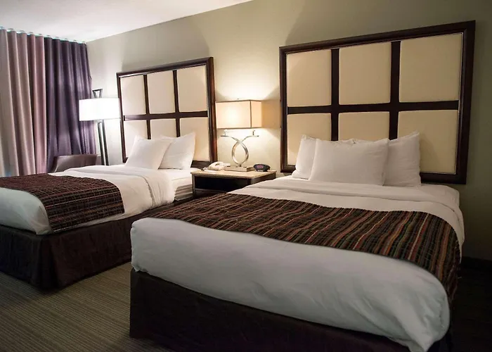 Hotel Country & By Radisson, Effingham, Il